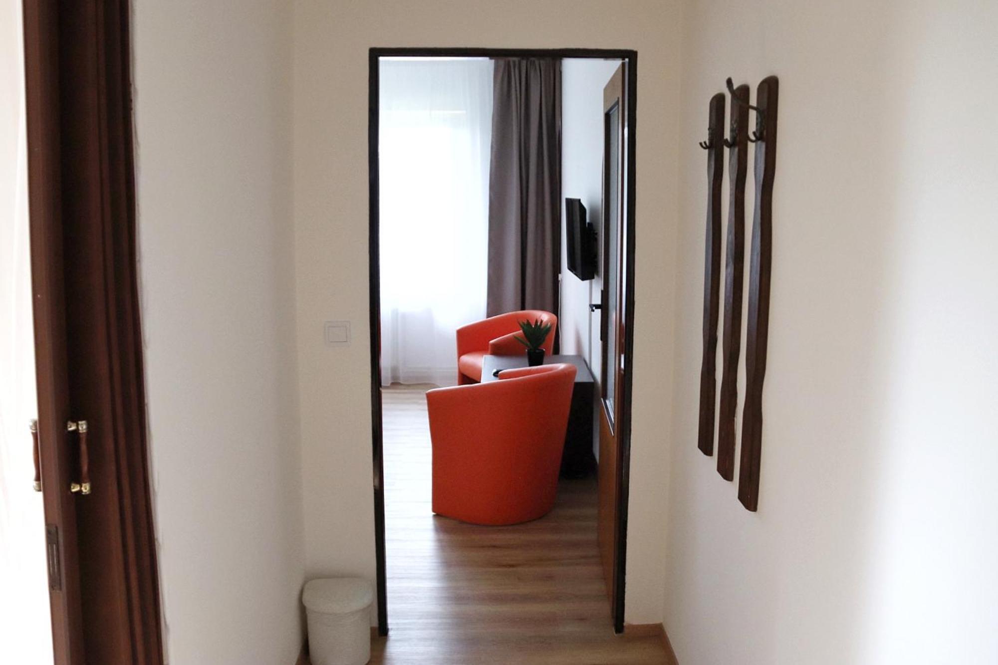 B&B Hotel Volcik Mariënbad Buitenkant foto
